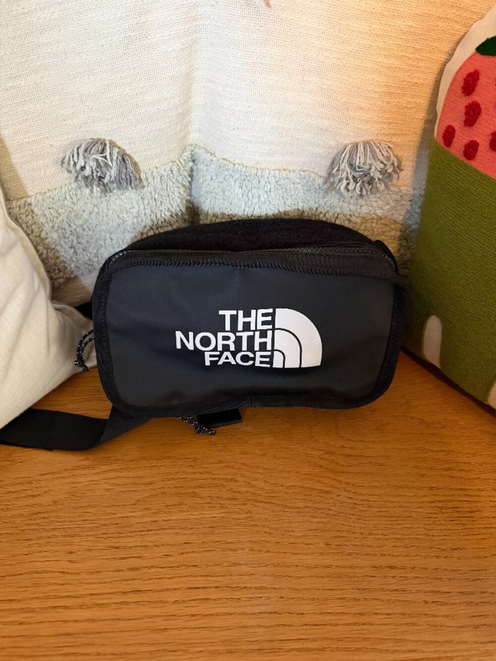 The North Face TNF Explore BLT 3L Lumbar Pack Black White Fanny Pack Bag
